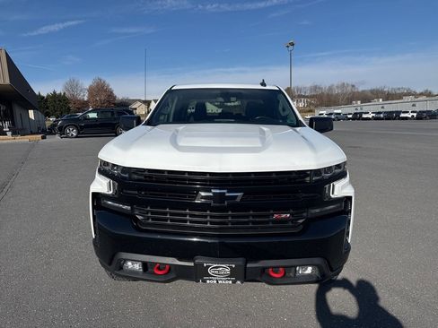 Used 2022 Chevrolet Silverado 1500 LT Trail Boss w/ LPO, Dark Essentials Package image 8