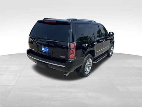 Used 2014 GMC Yukon Denali AWD/4WD image 6