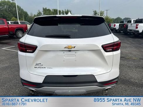 Used 2024 Chevrolet Blazer LT w/ Convenience Package AWD/4WD image 4
