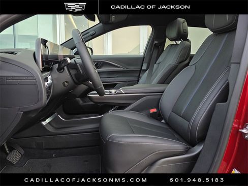 New 2026 Cadillac Lyriq Sport image 15