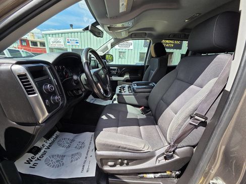 Used 2015 Chevrolet Silverado 1500 LT w/ LT Convenience Package AWD/4WD image 17
