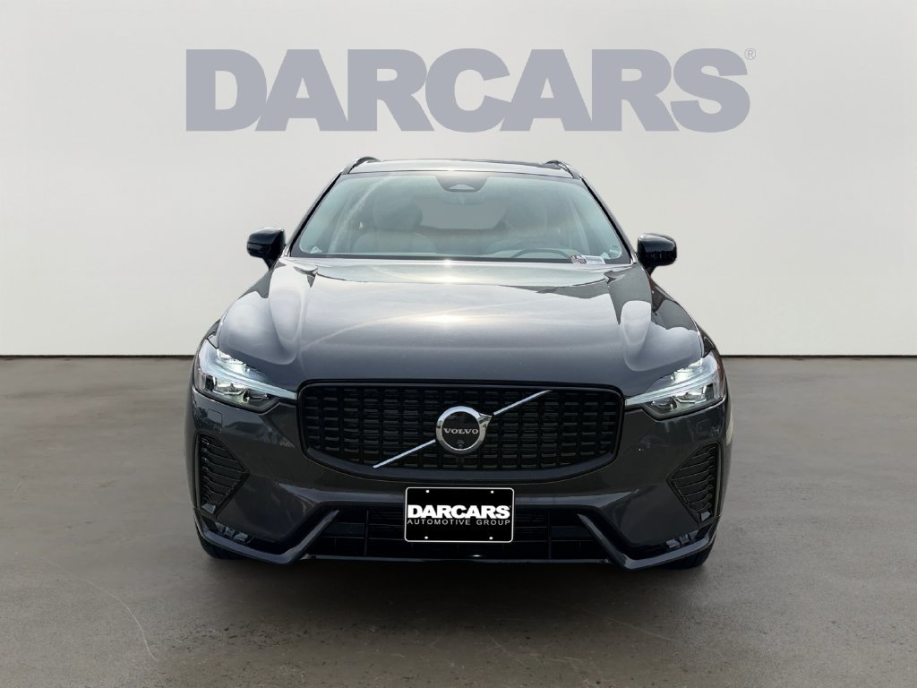 Certified 2024 Volvo XC60 B5 Plus w/ Climate Package AWD/4WD image 2