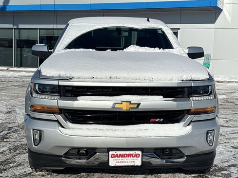 Used 2018 Chevrolet Silverado 1500 LT w/ All Star Edition image 3