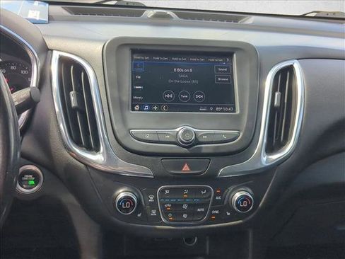 Used 2019 Chevrolet Equinox LT FWD image 14