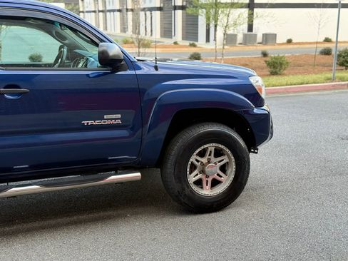 Used 2014 Toyota Tacoma 4x4 Access Cab w/ SR5 Package image 6