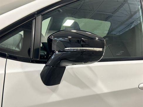 New 2026 Chrysler Pacifica Limited w/ S Appearance Package image 12