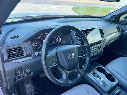 Certified 2023 Honda Passport EX-L image 15