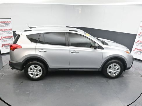 Used 2013 Toyota RAV4 LE image 34