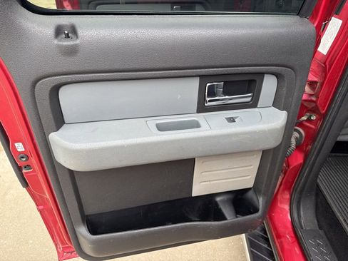 Used 2012 Ford F150 XLT w/ XTR Pkg image 9