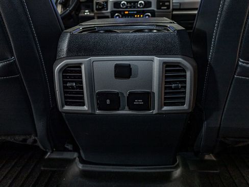 Used 2022 Ford F250 Lariat w/ Lariat Ultimate Package AWD/4WD image 23