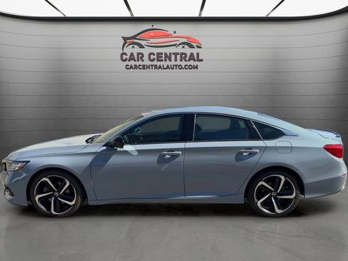 Used 2022 Honda Accord Sport image 2