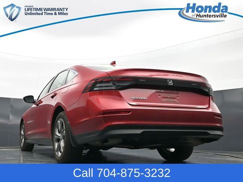Used 2024 Honda Accord EX image 31