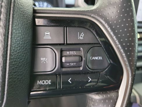 Used 2022 Toyota Tundra SR5 w/ SR5 Convenience Package RWD image 21