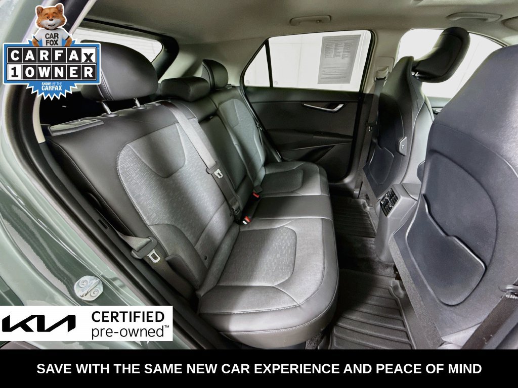 Used 2025 Kia Niro SX Touring FWD image 35
