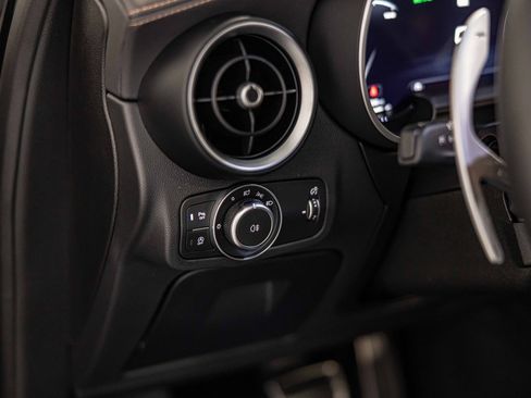 New 2025 Alfa Romeo Stelvio Sprint image 22