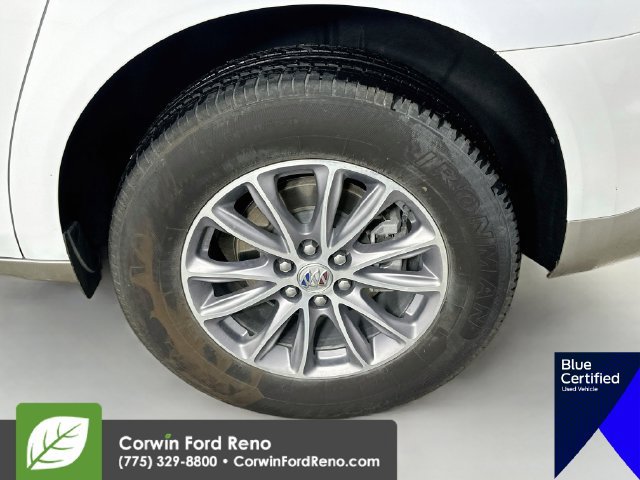 Used 2024 Buick Enclave Premium AWD/4WD image 36