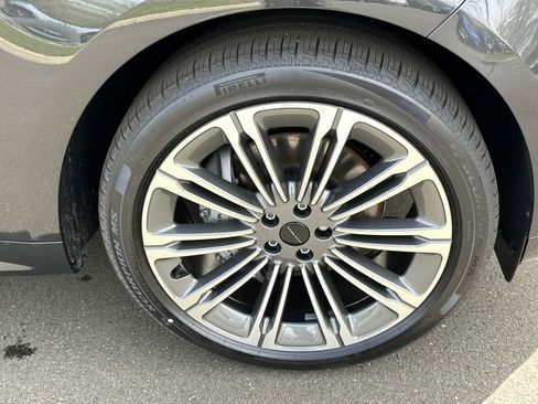 New 2026 Land Rover Range Rover Sport Dynamic SE AWD/4WD image 7