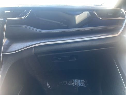 Used 2022 Jeep Grand Cherokee Limited 4xe w/ Luxury Tech Group II image 30