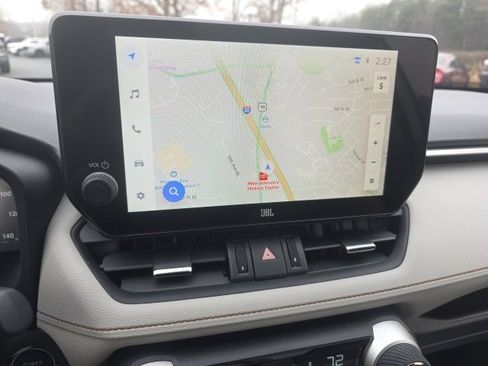 Used 2025 Toyota RAV4 Limited image 20