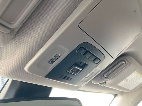 Used 2024 Toyota Camry XLE image 25