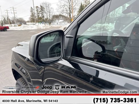 Used 2019 Toyota Tacoma SR w/ SR Convenience Package image 6