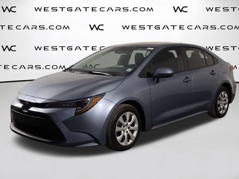 Used 2024 Toyota Corolla LE FWD image 1