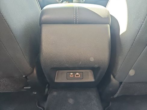 Used 2025 Nissan Altima 2.5 SV FWD image 27