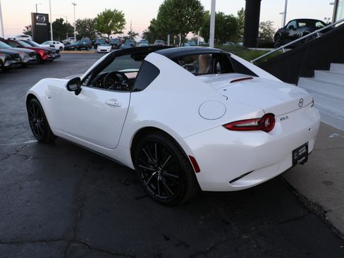 Certified 2025 MAZDA MX-5 Miata RF Grand Touring RWD image 3