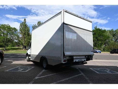 Used 2021 Ford Transit 350 image 7