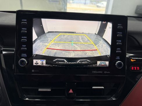 Used 2021 Toyota Camry XSE AWD/4WD image 18