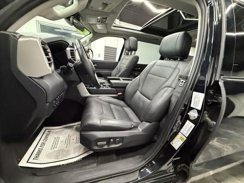 Used 2022 Toyota Tundra Limited image 12