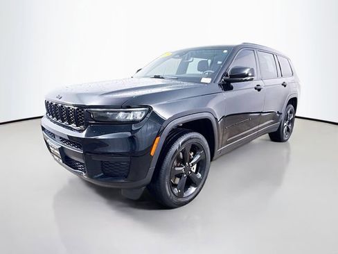 Used 2023 Jeep Grand Cherokee L Laredo AWD/4WD image 3