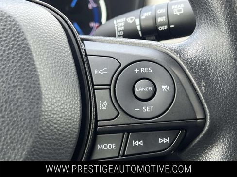 Used 2024 Toyota RAV4 XLE image 28