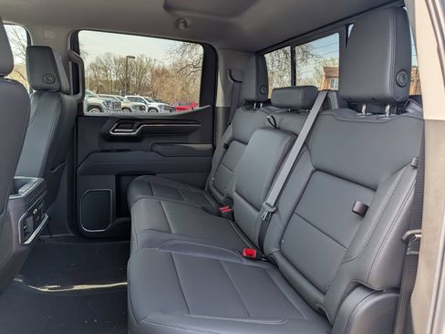 New 2026 GMC Sierra 1500 SLT w/ SLT Premium Plus Package AWD/4WD image 34