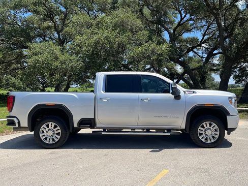 Used 2021 GMC Sierra 2500 Denali w/ Denali Ultimate Package AWD/4WD image 4