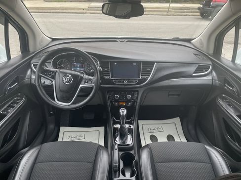 Used 2021 Buick Encore Preferred w/ Safety Package image 11