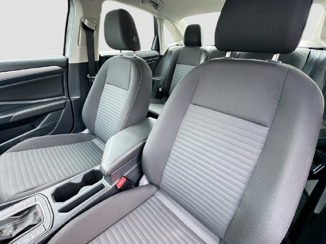 Used 2024 Volkswagen Jetta S FWD image 19