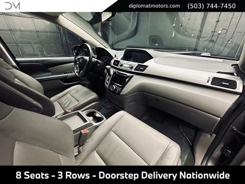 Used 2016 Honda Odyssey Touring image 19