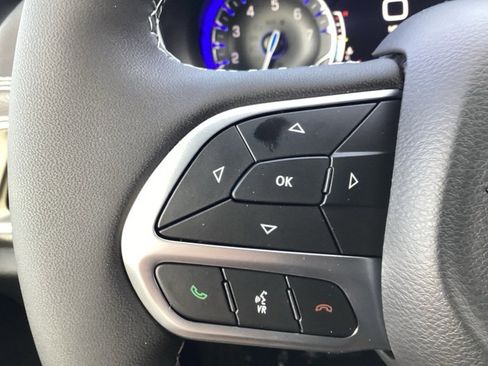 New 2026 Chrysler Pacifica Limited image 29