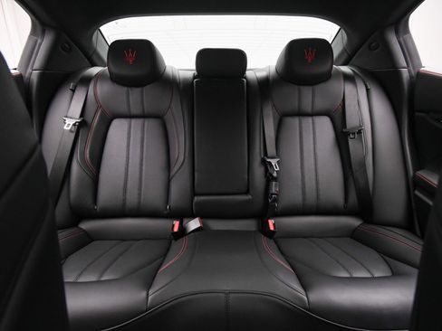 New 2024 Maserati Ghibli Modena image 18