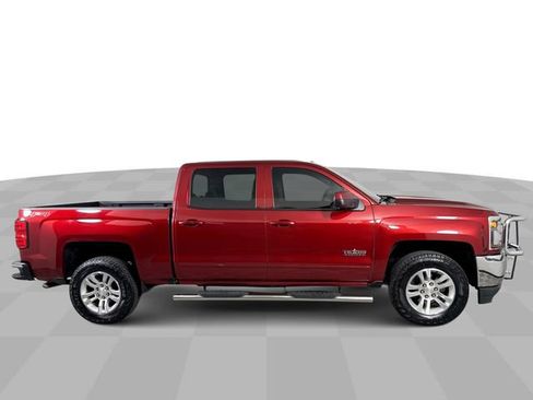 Used 2018 Chevrolet Silverado 1500 LT w/ Texas Edition AWD/4WD image 9