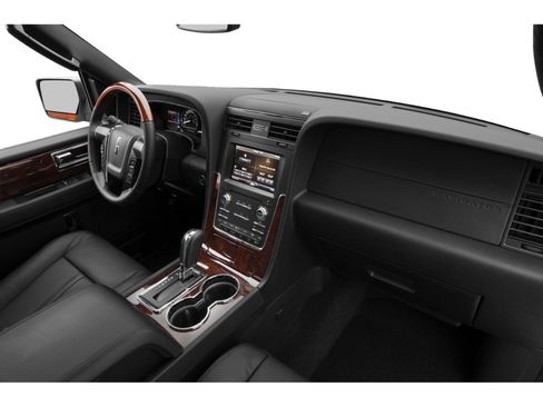 Used 2015 Lincoln Navigator 2WD image 49