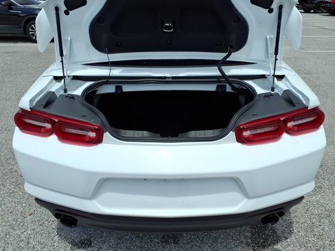 Used 2023 Chevrolet Camaro LT RWD image 17