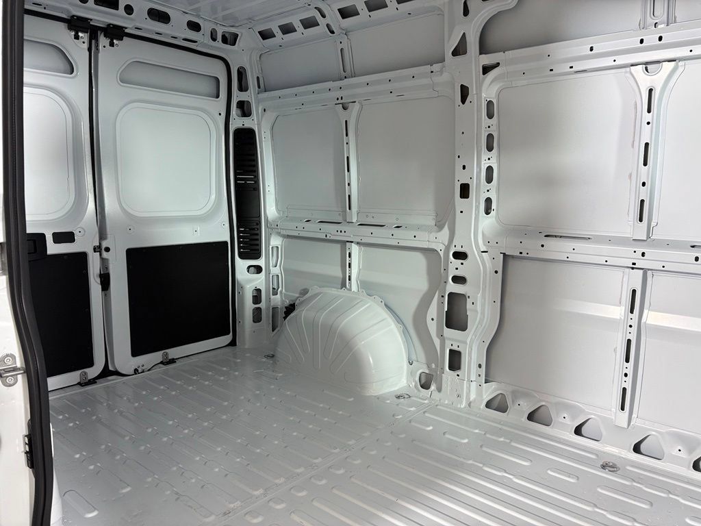 New 2027 RAM ProMaster 1500 w/ Safety Group FWD image 16