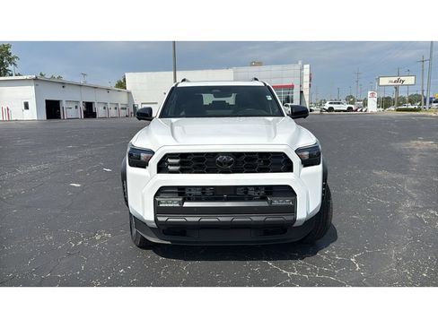 New 2026 Toyota 4Runner TRD Off-Road Premium AWD/4WD image 2