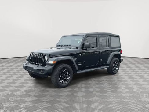 Used 2021 Jeep Wrangler Unlimited Sport AWD/4WD image 4