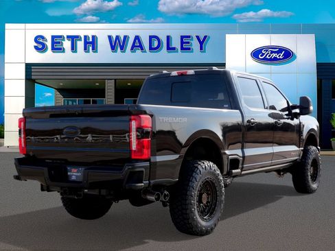 New 2025 Ford F250 Lariat w/ Lariat Ultimate Package AWD/4WD image 8