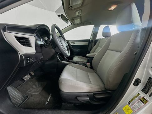 Used 2016 Toyota Corolla LE image 13