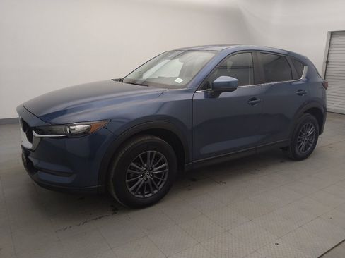 Used 2019 MAZDA CX-5 Touring image 2