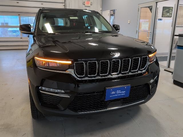 Used 2023 Jeep Grand Cherokee Limited AWD/4WD image 40
